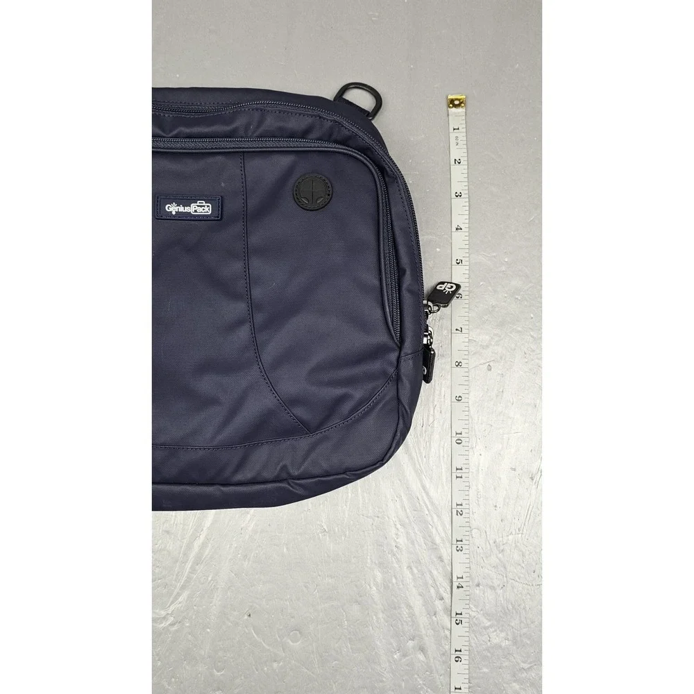 NWOT Genius Pack High Altitude Flight Bagg Travel Organizer Shoulder Strap Blue